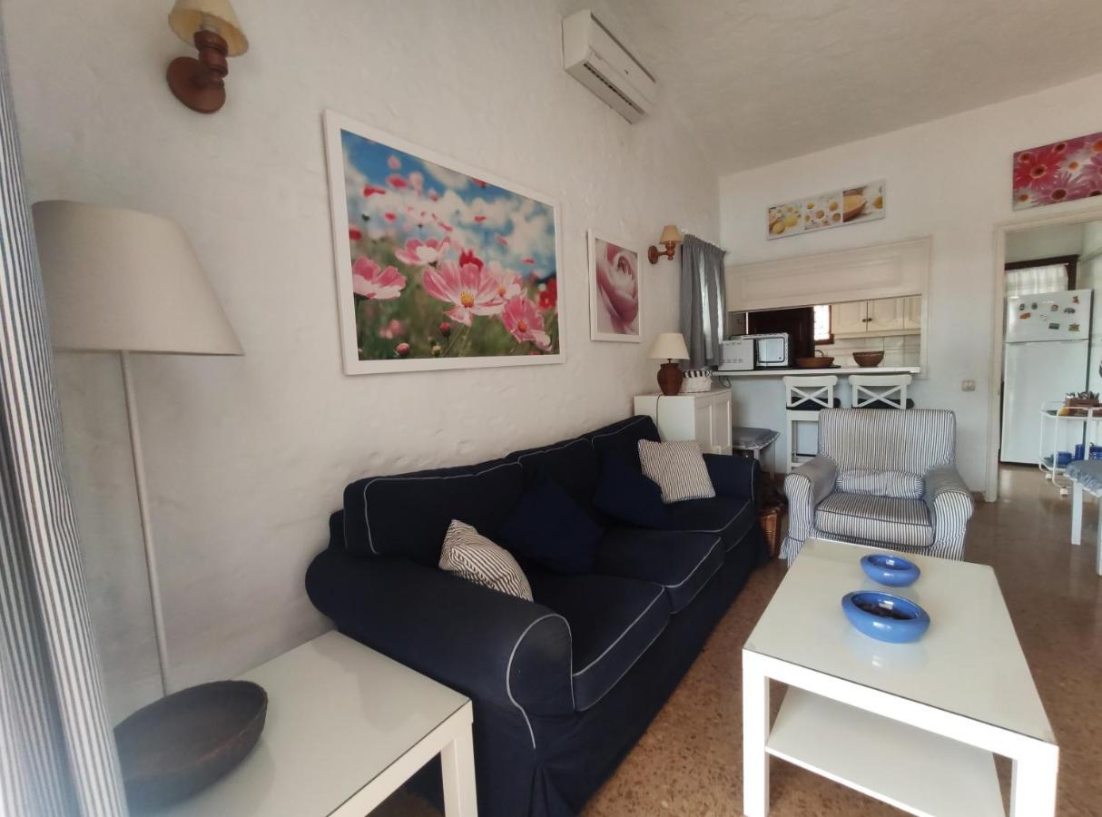 Vakantiehuis Lovely 2 Bedroom With Parking *
