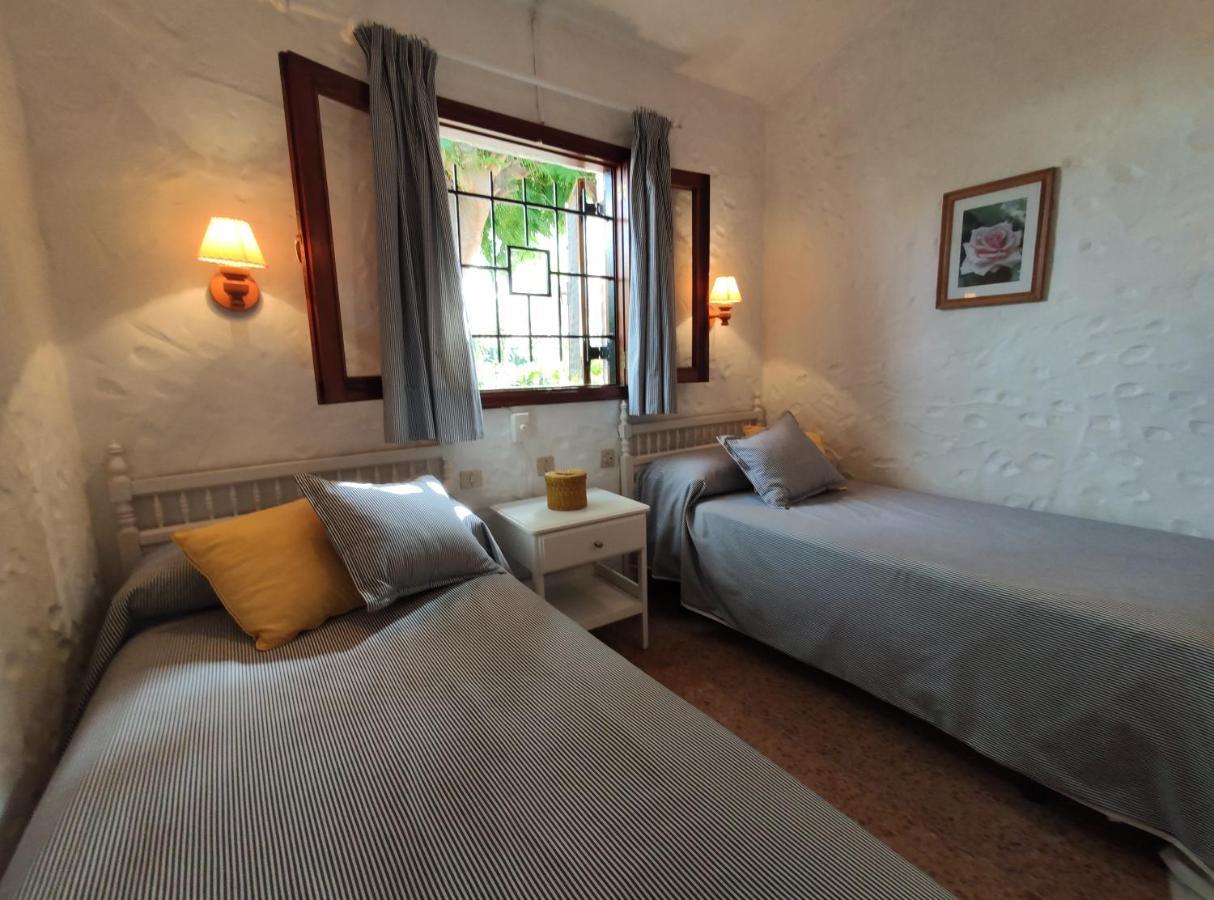 Vakantiehuis Lovely 2 Bedroom With Parking