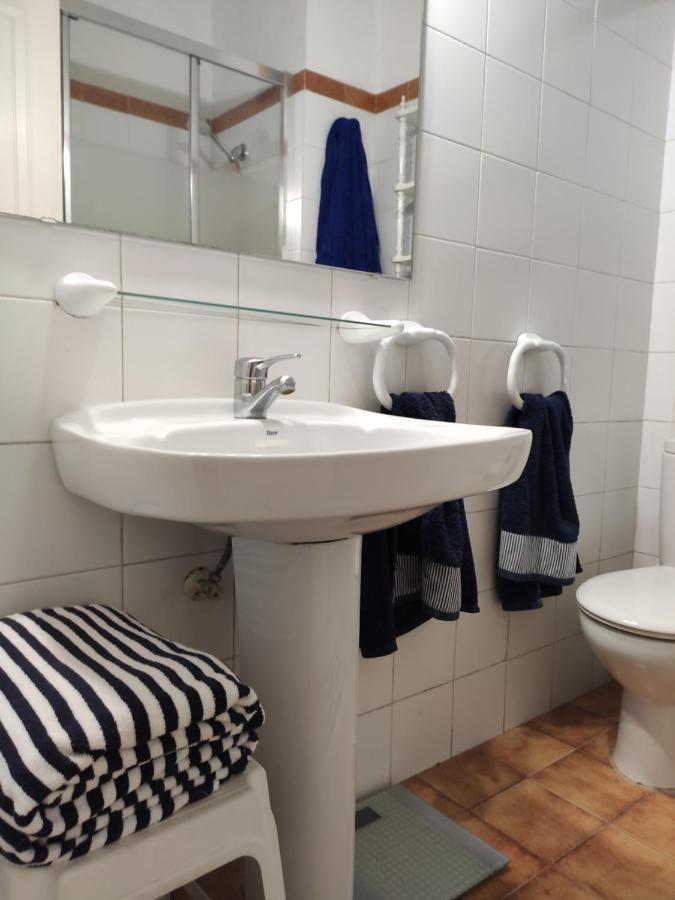 Vakantiehuis Lovely 2 Bedroom With Parking *