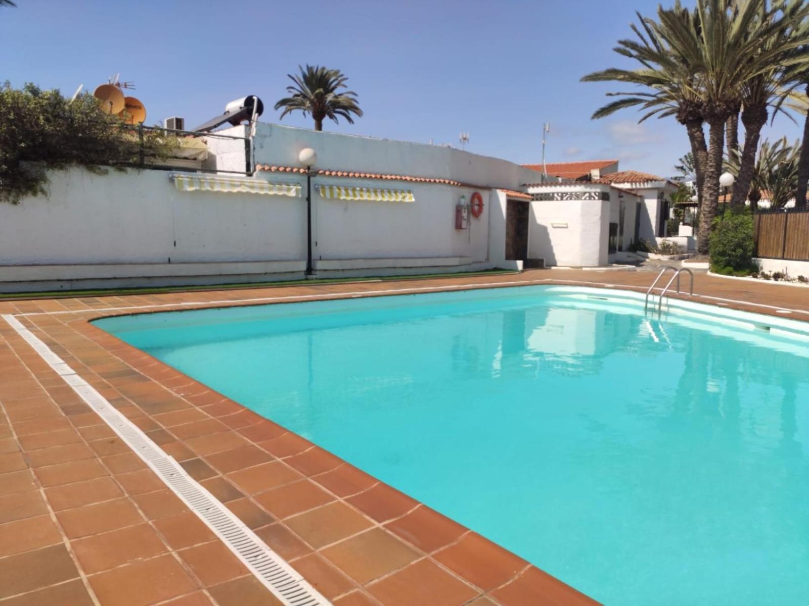Lovely 2 Bedroom With Parking